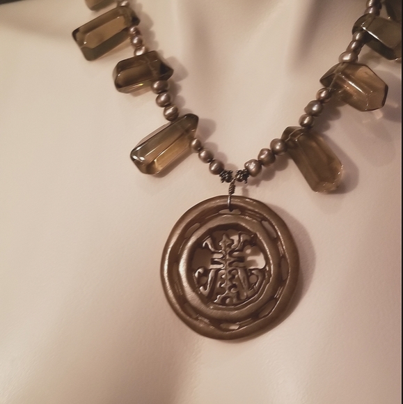 CDW Bejeweled Nephrite Pendant Pearl& Smoky Quartz - Picture 1 of 8